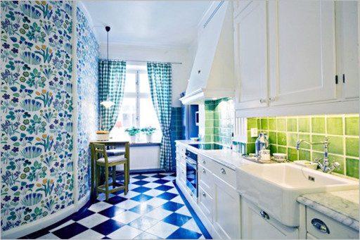 Colorful-Kitchen-Design-Ideas-bright-kitchen-with-colorful-patterns-512x341.jpg